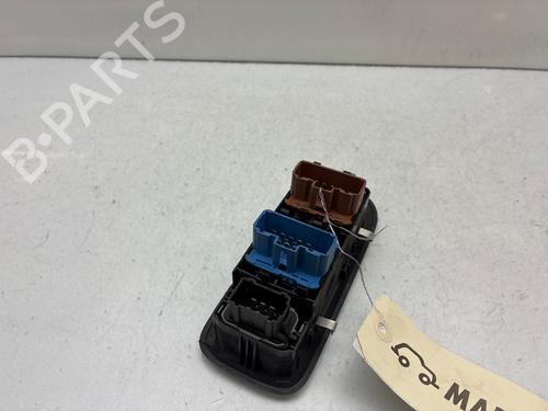 Left front window switch RENAULT CLIO III Grandtour (KR0/1_) 1.5 dCi (KR0F) | BP39653586I27 - Image 2