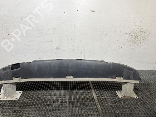 Used Front bumper reinforcement Front bumper reinforcement 31714371 31714371