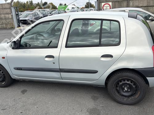 Grille RENAULT CLIO II Hatchback Van (SB0/1/2_) 1.9 D (SB0R) | BP30059766C40 