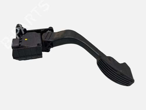 Used Pedal Pedal FIAT 500 (312_) 1.4 (312AXC1B, 312CXC1B) (100 hp) 40439090 40439090