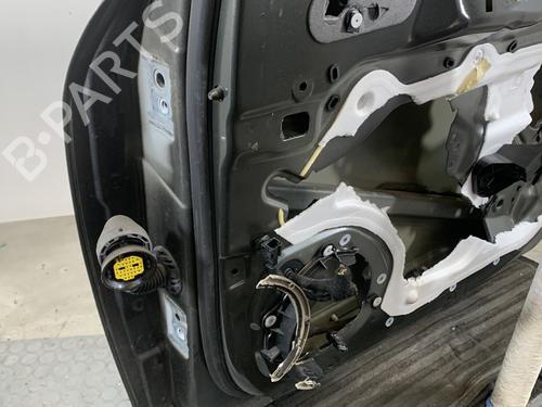 Used Right front door Right front door CITROËN C5 III Break (RW_) 2.0 HDi (136 hp) 33484648 33484648