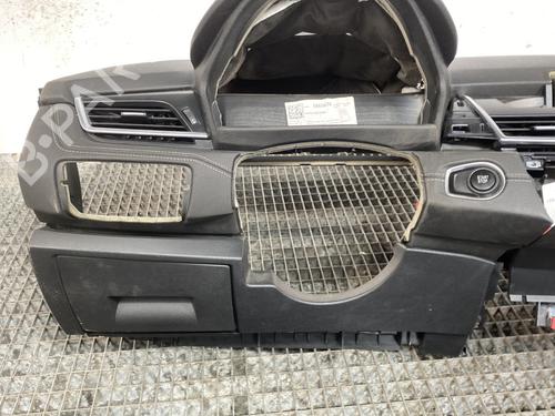 Dashboard BMW 2 Active Tourer (F45) 225 xe Plug-in-Hybrid | BP31905945C46 