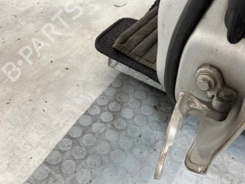 Left front door FORD FOCUS II (DA_, HCP, DP) 1.6 TDCi | BP27701436C2 