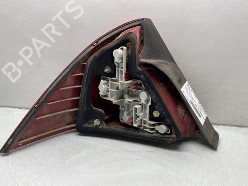 Right taillight FORD MONDEO III (B5Y) 2.5 V6 24V | BP24826880C35 