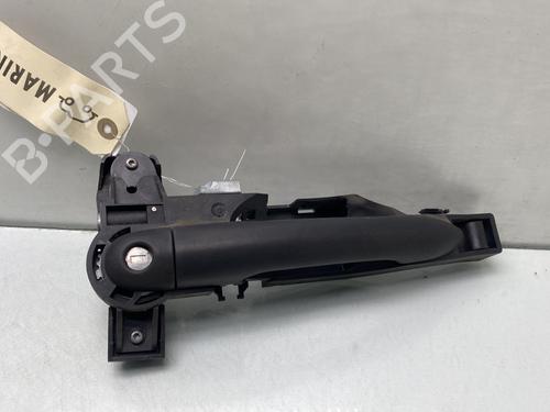 Używane Klamka zewnętrzna drzwi przednich lewych RENAULT MODUS / GRAND MODUS (F/JP0_) 1.2 (JP0C, JP0K, FP0C, FP0K, FP0P, JP0P, JP0T) (75 hp) 29897312