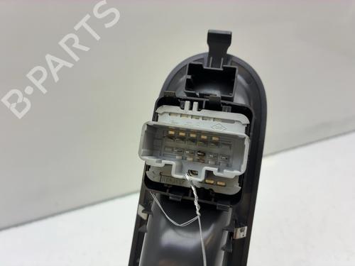 Left front window switch RENAULT CLIO III (BR0/1, CR0/1) 1.5 dCi (C/BR0G, C/BR1G) | BP40222137I27 - Image 4