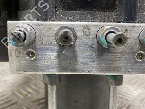 Used ABS pump ABS pump RENAULT CLIO V (B7_) 1.6 E-TECH 140 (B7MU) (140 hp) 28023564 28023564