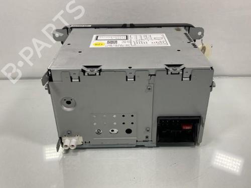 Used Radio Radio VW GOLF VI (5K1) 2.0 TDI (140 hp) 19956198 19956198