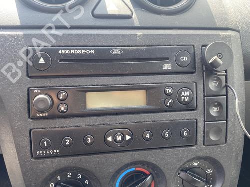 Rear bumper FORD FIESTA V (JH_, JD_) 1.4 TDCi | BP31146853C8