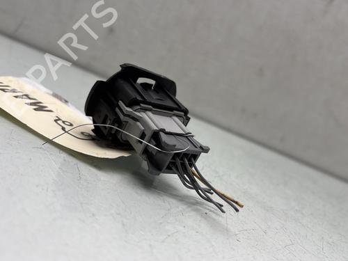 Right front window switch RENAULT VEL SATIS (BJ0_) 2.2 dCi (BJ0E, BJ0F, BJ0G, BJ0H) | BP30791139I26 - Image 2