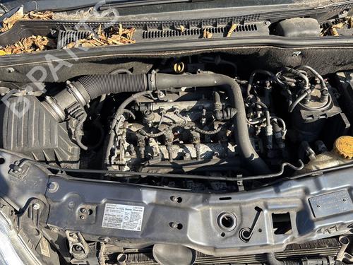 Front left quarter glass OPEL MERIVA A MPV (X03) 1.3 CDTI (E75) | BP31807330C111 