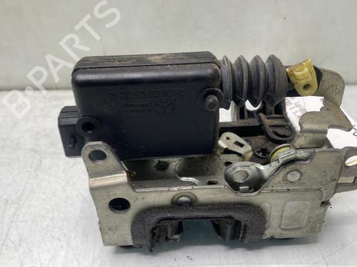 front-right-lock-dacia-sandero-2008-30104432 main image