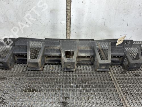 Used Rear bumper bracket Rear bumper bracket CITROËN C5 III (RD_) 2.0 HDi 150 / BlueHDi 150 (RDRHEA, RDRHE8, RDAHRM,... (150 hp) 34183488 34183488