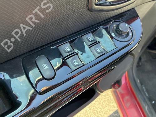 Switch RENAULT CLIO IV (BH_) 1.5 dCi 90 | BP38343592I30 - Image 9