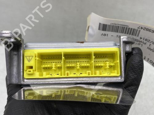 Used ECU airbags NISSAN JUKE (F15) 1.6 (117 hp) 21490118