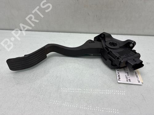 Used Pedal Pedal 38230507 38230507