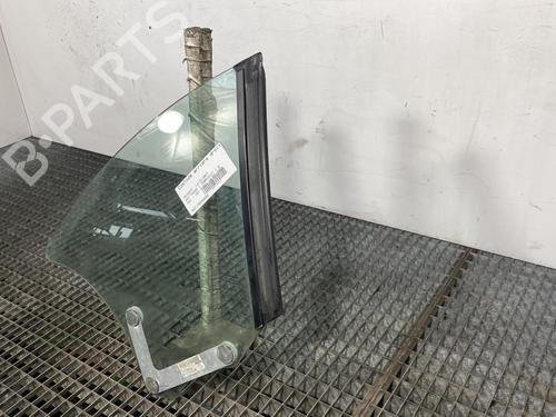 Used Rear right quarter glass Rear right quarter glass 19970821 19970821