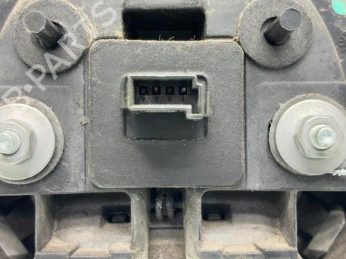 Switch OPEL CORSA E (X15) 1.4 Turbo (08, 68) | BP39902089I30 - Image 2