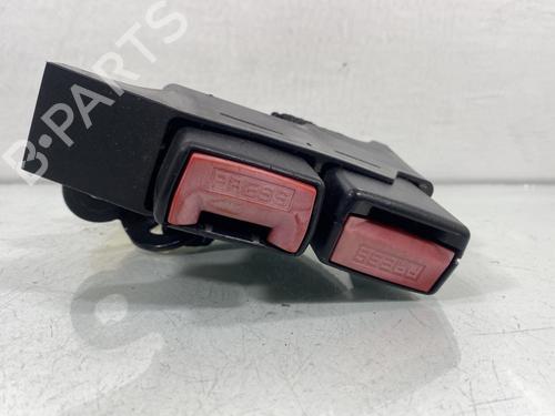 Used Seat buckle RENAULT CLIO III (BR0/1, CR0/1) 1.5 dCi (BR17, CR17) (86 hp) 29507316