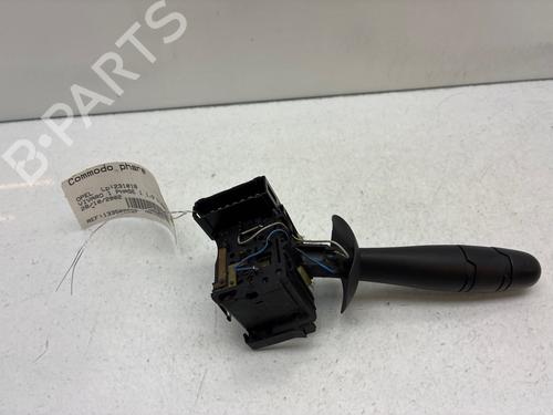 Used Switch Switch OPEL VIVARO A Van (X83) 1.9 DI (F7) (80 hp) 39708260 39708260