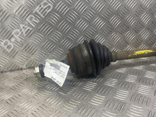 Left front driveshaft PEUGEOT 308 II (LB_, LP_, LW_, LH_, L3_) 1.6 BlueHDi 120 | BP19952232M38 
