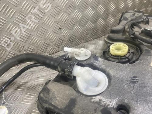 Used AdBlue tank AdBlue tank OPEL CORSA F (P2JO) 1.5 (68) (102 hp) 19950338 19950338