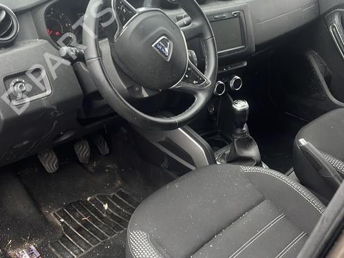 Warning switch DACIA DUSTER (HM_) 1.3 TCe 150 (HMM3) | BP19950010I22 - Image 6
