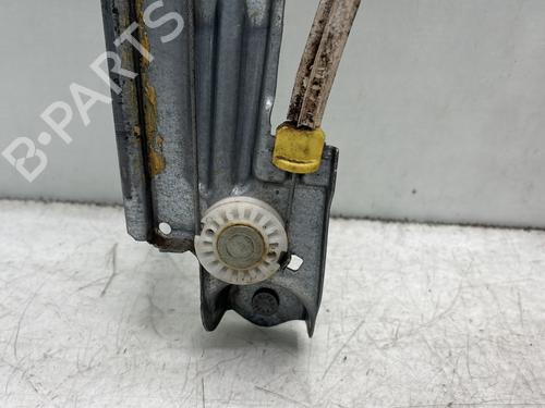 Used Front right window mechanism Front right window mechanism RENAULT SCÉNIC IV (J9_) [2016-2022] 33805403 33805403