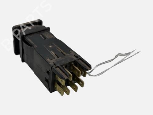 Used Warning switch Warning switch CITROËN AX (ZA-_) 10 (44 hp) 40495268 40495268