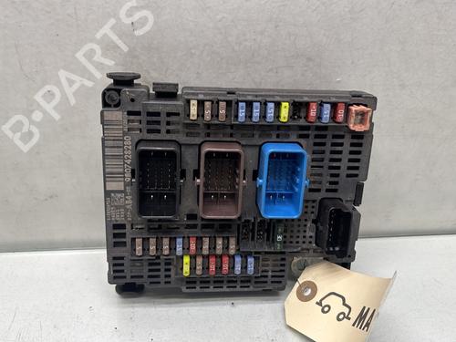Used Fuse box Fuse box PEUGEOT 508 SW I (8E_) 2.0 HDi RXH Hybrid4 (200 hp) 34449786 34449786