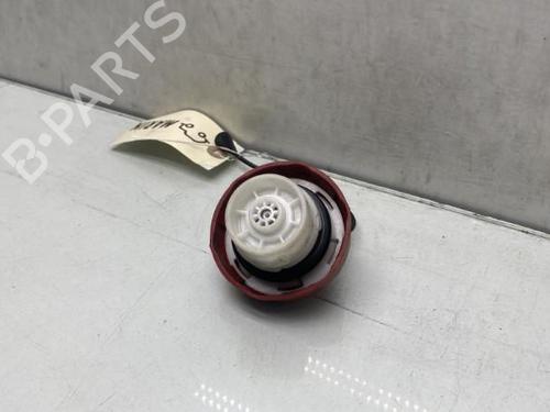 Used Fuel cap Fuel cap 19951043 19951043