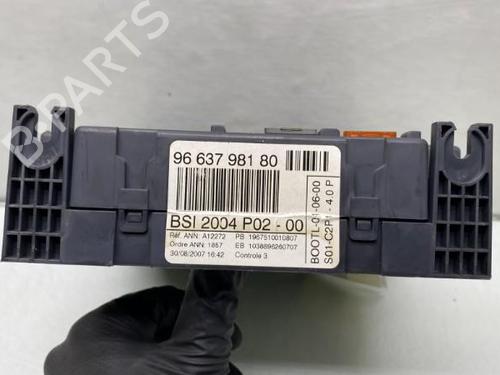 Used Fuse box Fuse box PEUGEOT 308 I (4A_, 4C_) 1.6 HDi (109 hp) 20184772 20184772