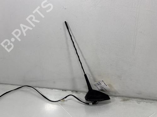 Antena/Base RENAULT CLIO III (BR0/1, CR0/1) 1.5 dCi (88 hp) 30688496
