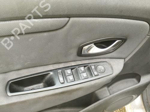 Dør venstre fortil RENAULT SCÉNIC III (JZ0/1_) 1.5 dCi | BP30941191C2