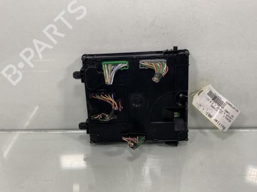 Used Fuse box Fuse box RENAULT LAGUNA III (BT0/1) 2.0 dCi (BT07, BT0J, BT14, BT1A, BT1S) (131 hp) 19967761 19967761