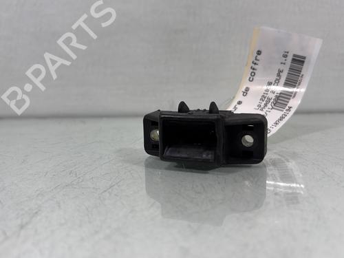 Used Tailgate lock RENAULT MEGANE I Coach (DA0/1_) 1.6 16V (DA0B, DA04, DA11) (107 hp) 29706974