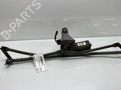 Used Front wiper motor RENAULT SUPER 5 (B/C40_) 1.1 (48 hp) 25736680