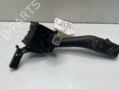 Used Steering column stalk VW GOLF VI (5K1) 2.0 TDI (110 hp) 27632846