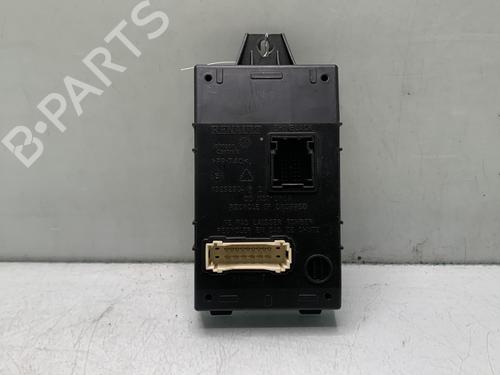 Used Fuse box DACIA DUSTER (HS_) 1.5 dCi (86 hp) 31288668