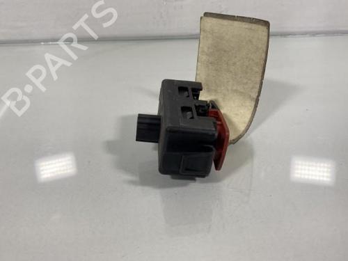 Used Warning switch Warning switch RENAULT MEGANE III Hatchback (BZ0/1_, B3_) 1.5 dCi (BZ09, BZ0D, BZ1W, BZ29, BZ14) (110 hp) 20018915 20018915