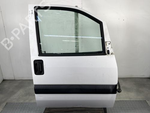 Used Right front door FIAT SCUDO Bus (270_, 272_) 2.0 D Multijet (120 hp) 28282208