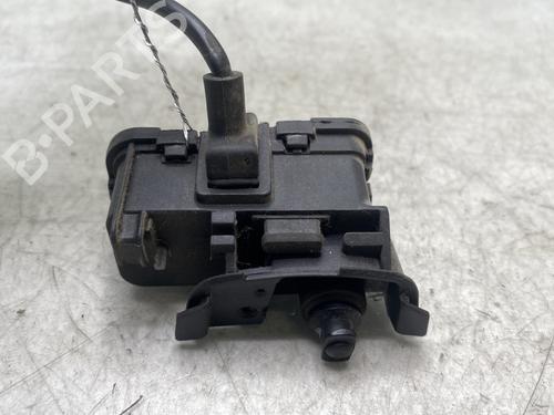 Brændstofdæksel aktuator Brændstofdæksel aktuator VW POLO V (6R1, 6C1) 1.2 TSI 16V (90 hp) 33485022 33485022