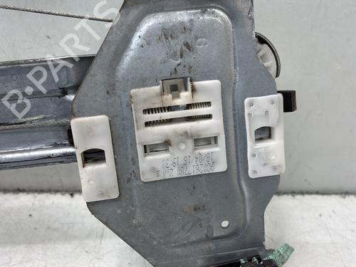 Used Front left window mechanism Front left window mechanism CITROËN C3 II (SC_) 1.2 VTi 82 (82 hp) 33648469 33648469
