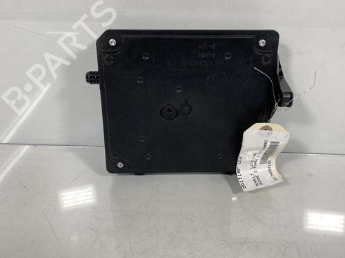Used Fuse box Fuse box RENAULT MEGANE III Hatchback (BZ0/1_, B3_) 1.5 dCi (BZ0C) (90 hp) 19955289 19955289