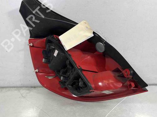 Farolim direito Farolim direito 37279725 37279725