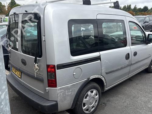Brugte OPEL COMBO Tour 1.6 4483346