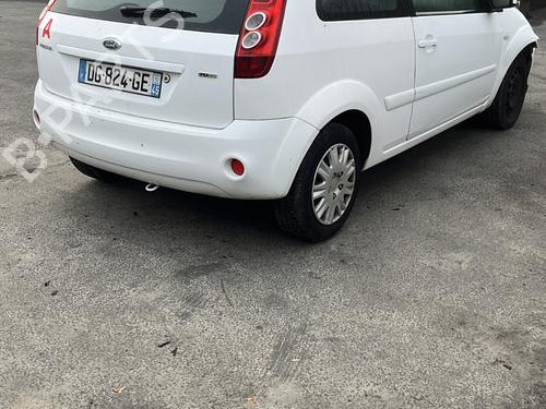 Right mirror FORD FIESTA V (JH_, JD_) 1.4 TDCi | BP23107162C27 