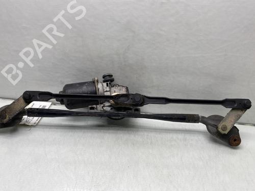 Used Front wiper motor KIA CERATO I Hatchback (LD) 1.5 CRDi (102 hp) 20312238