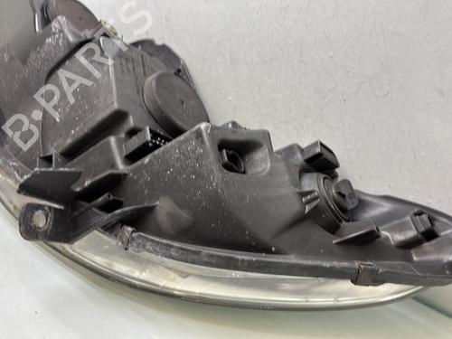 Used Right headlight Right headlight PEUGEOT 407 SW (6E_, 6D_) 1.6 HDi 110 (109 hp) 33830262 33830262