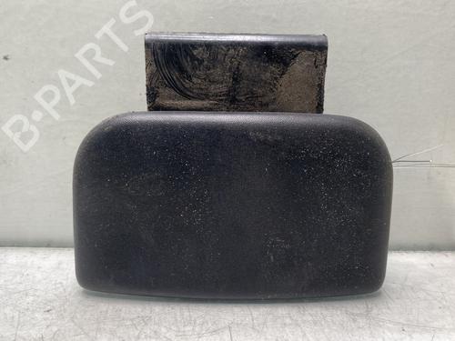 Venstre fortil udvendigt håndtag PEUGEOT 106 II (1A_, 1C_) 1.0 i (50 hp) 32134305